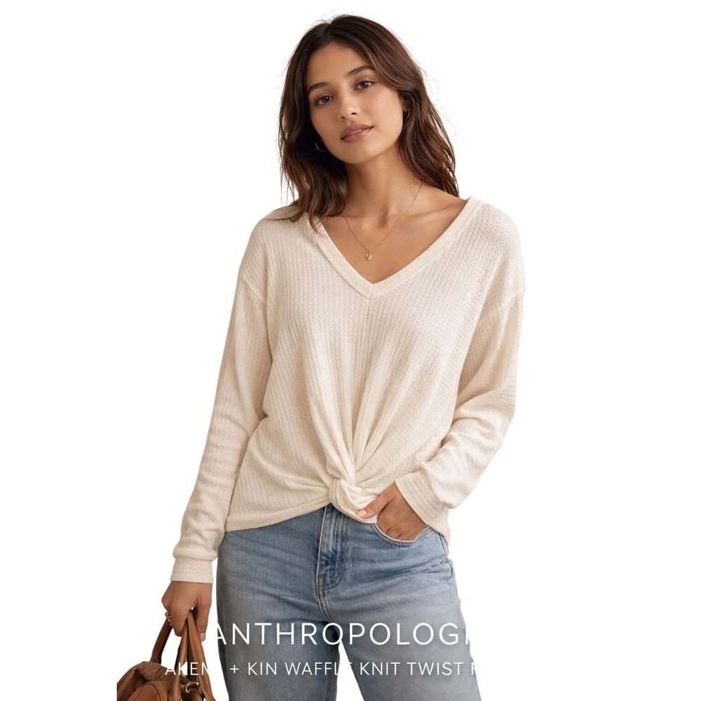Anthropologie Akemi +‎ Kin Waffle Knit Twist Front Top Ivory Long Sleeve Sz M